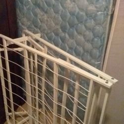 Twin Mattress ,Platform,, Bath Rack,, Lamp