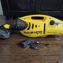 Pool Blaster Swimming pool submersible vacuum 
