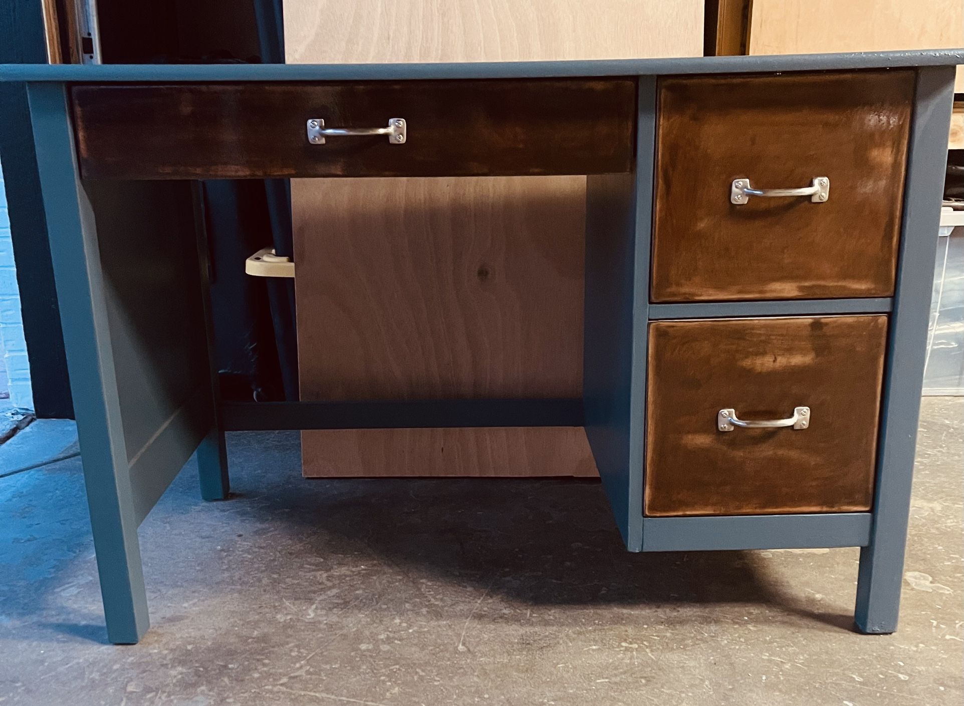 Kids Pottery Barn Desk