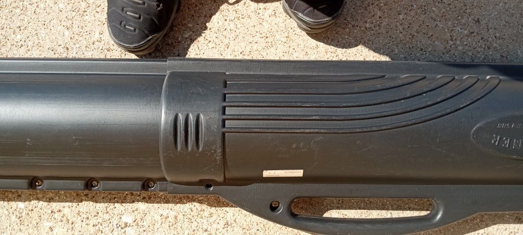Plano #4588 Airliner Telescoping Rod Tube/Protector