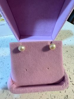 14k White Natural Pearl Earrings