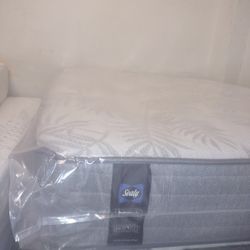 💯💢💯💢 $399 Sealy Posturphedic Extra Firm Queen Mattress $399 💢💯💢💯