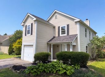 Unit 0111 | 3 bd | 1.5 ba | 1,558 sqft 7761 Sagemeadow Ct, Columbus, OH 43235