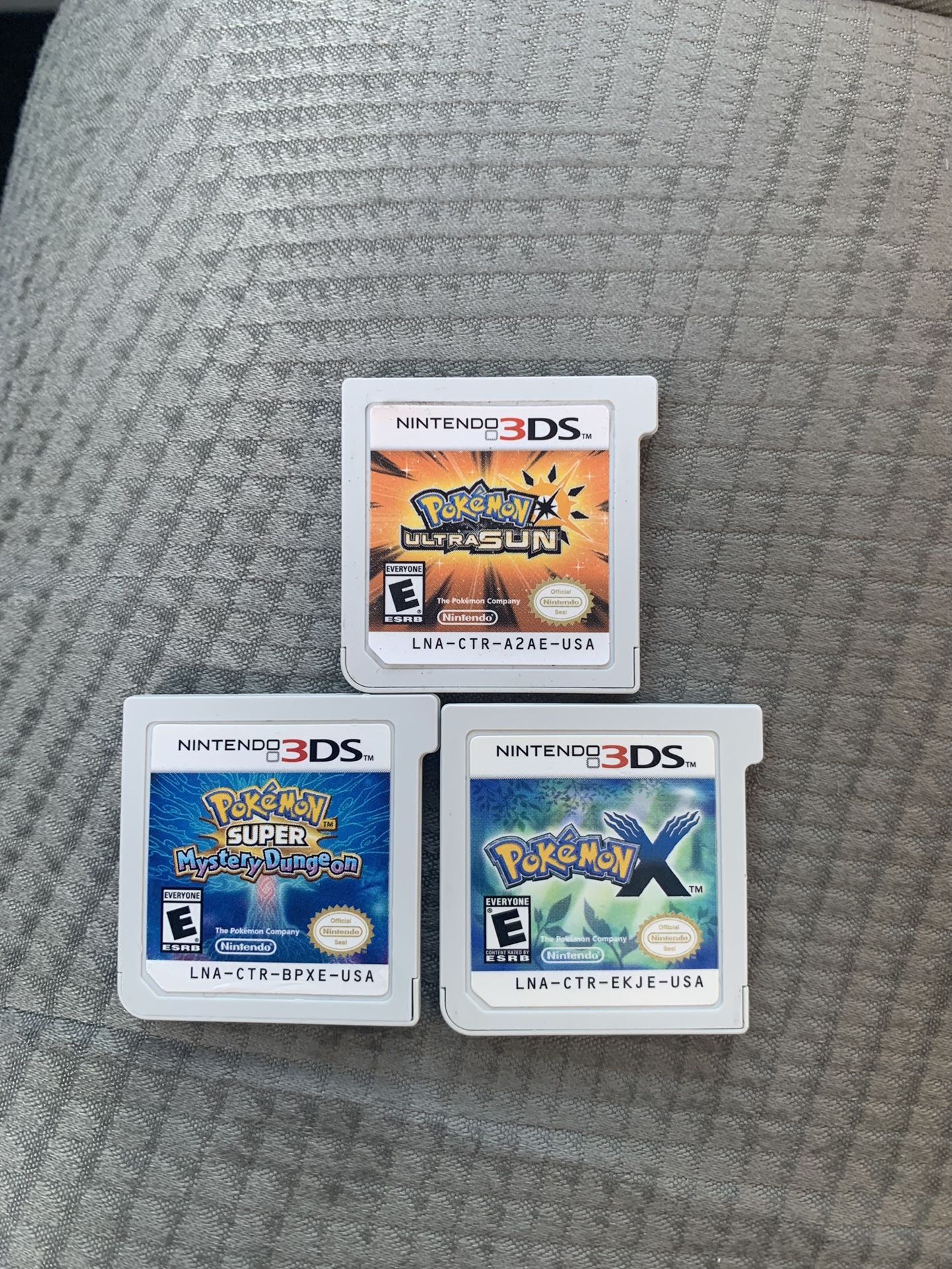 Nintendo 3ds Pokémon Ultra Sun, X, & Super Mystery 