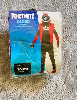 Kids costume size 4-6 /  Fortnite X-Lord