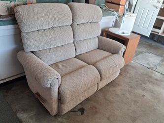 FREE Sofa & Loveseat recliners