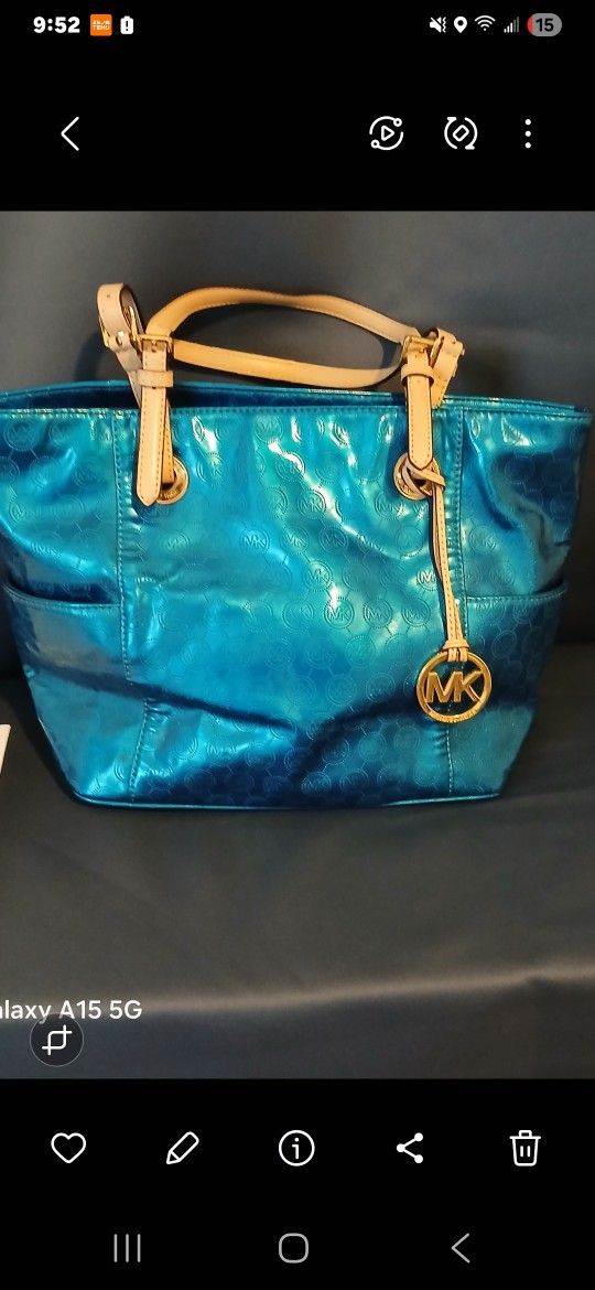 Purses MK