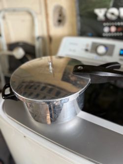 Aluminum Pressure Cooker with Lid