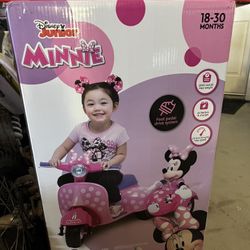 Power Wheel Minnie Mouse Scooter 