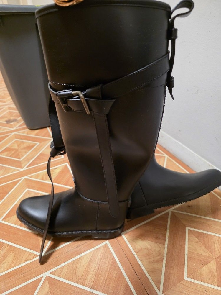 Burberry Rainboots