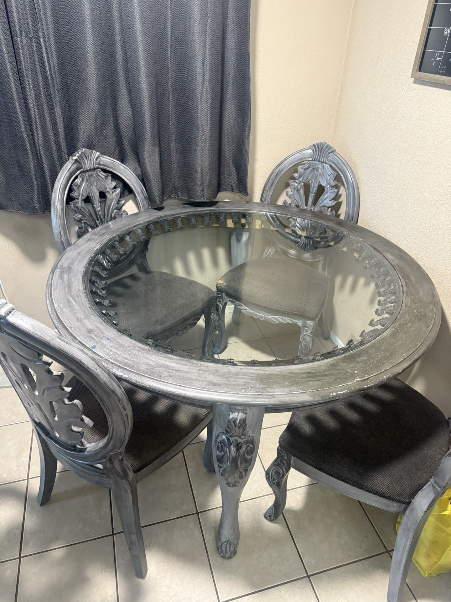 Kitchen Table And Chairs