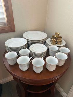 White Porcelain Dinnerware Set with Gold Trim