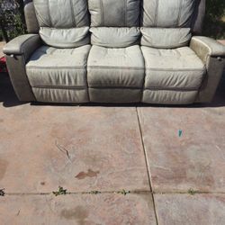 Electric Reclining Couches And Recliner 
