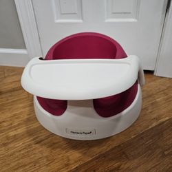 Mamas and Papas Baby Snug and Tray Baby Floor Seat *Pick-up In Great Bridge*