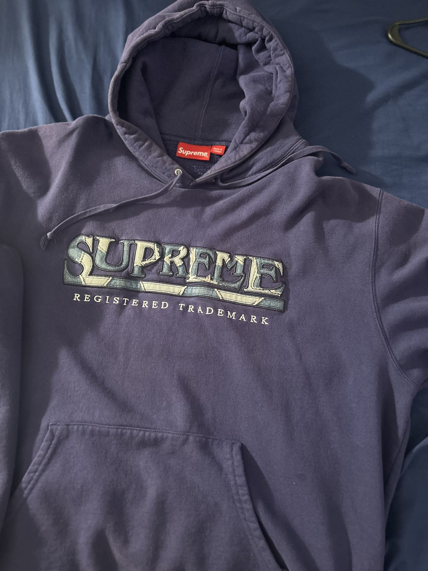 Supreme Hoodie 