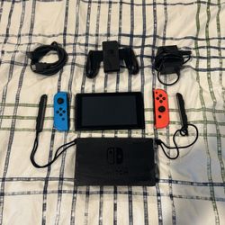Nintendo Switch 