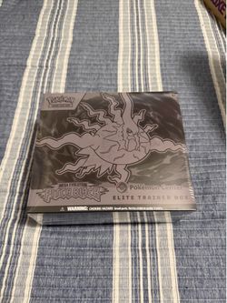 Pokemon TCG Pitch Black Elite Trainer Box ETB Pokemon Center Exclusive