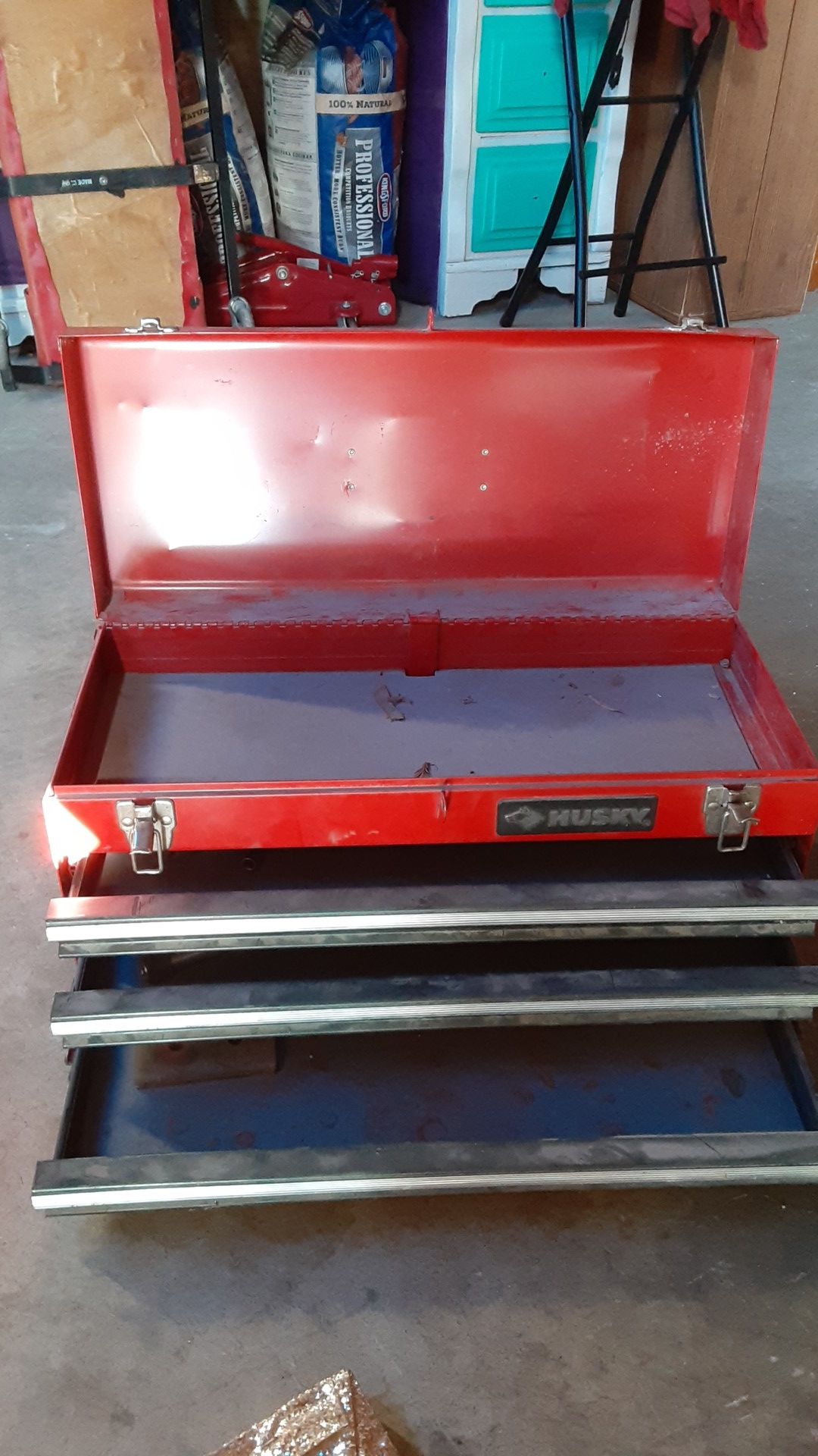 Husky metal tool box