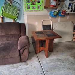 2 End Tables