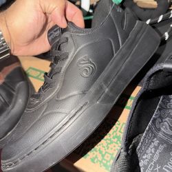 Snoop dogg sketchers