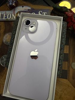 Iphone 14 plus 128GB unlocked any carrier
