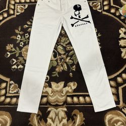 White jeans