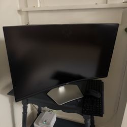 32 Inch Dell Curved Gaming monitor 