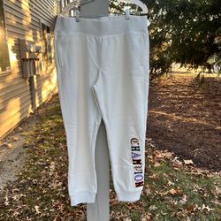 CHAMPION REVERSE WEAVE JOGGERS Women – Chalk White