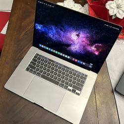 16 Inch MacBook Pro 💻 Touchbar - i9 - 16gb - 1tb SSD
