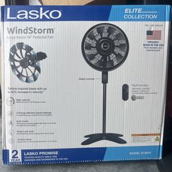 Lasko WindStorm Large Room 18" Adjustable Pedestal Fan with Remote Control - NEW