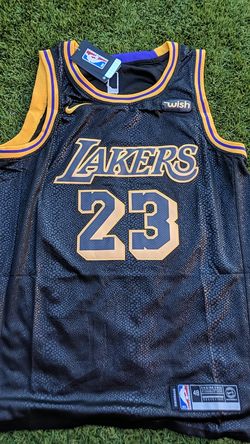 Lebron james medium lakers jersey