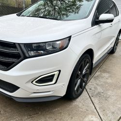 2015 Ford Edge