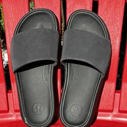 Lululemon Slide Size 7 