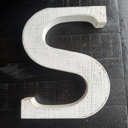 Decor "S" Sign 