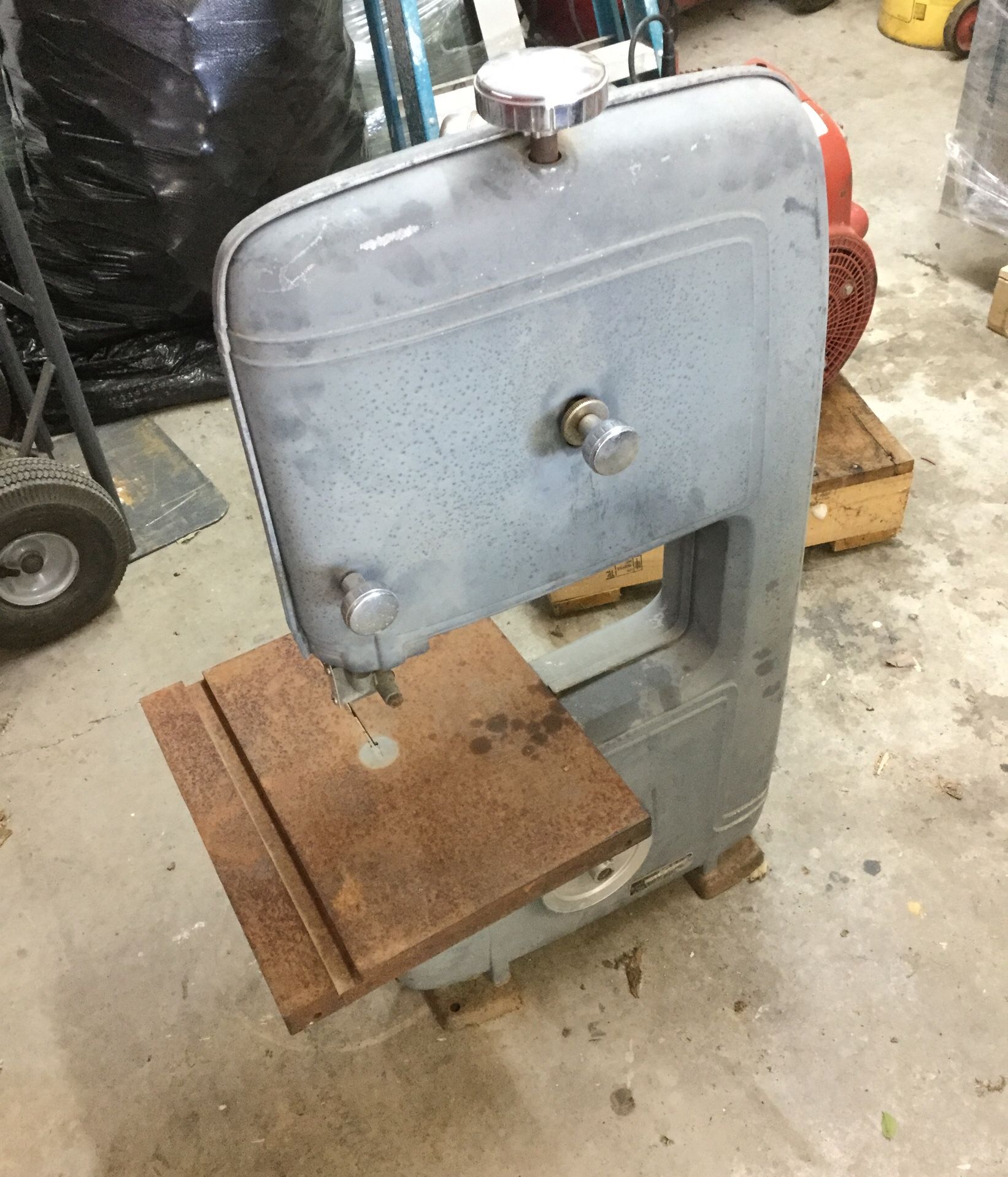 Vintage Sears Craftsman Band Saw for Sale in Arlington, TX OfferUp