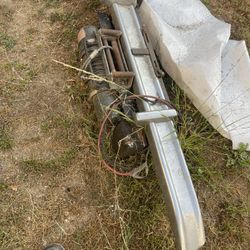 1970 Ford Bronco Bumper Whit Winch