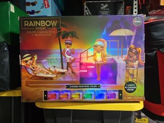 Rainbow High Color Change pool