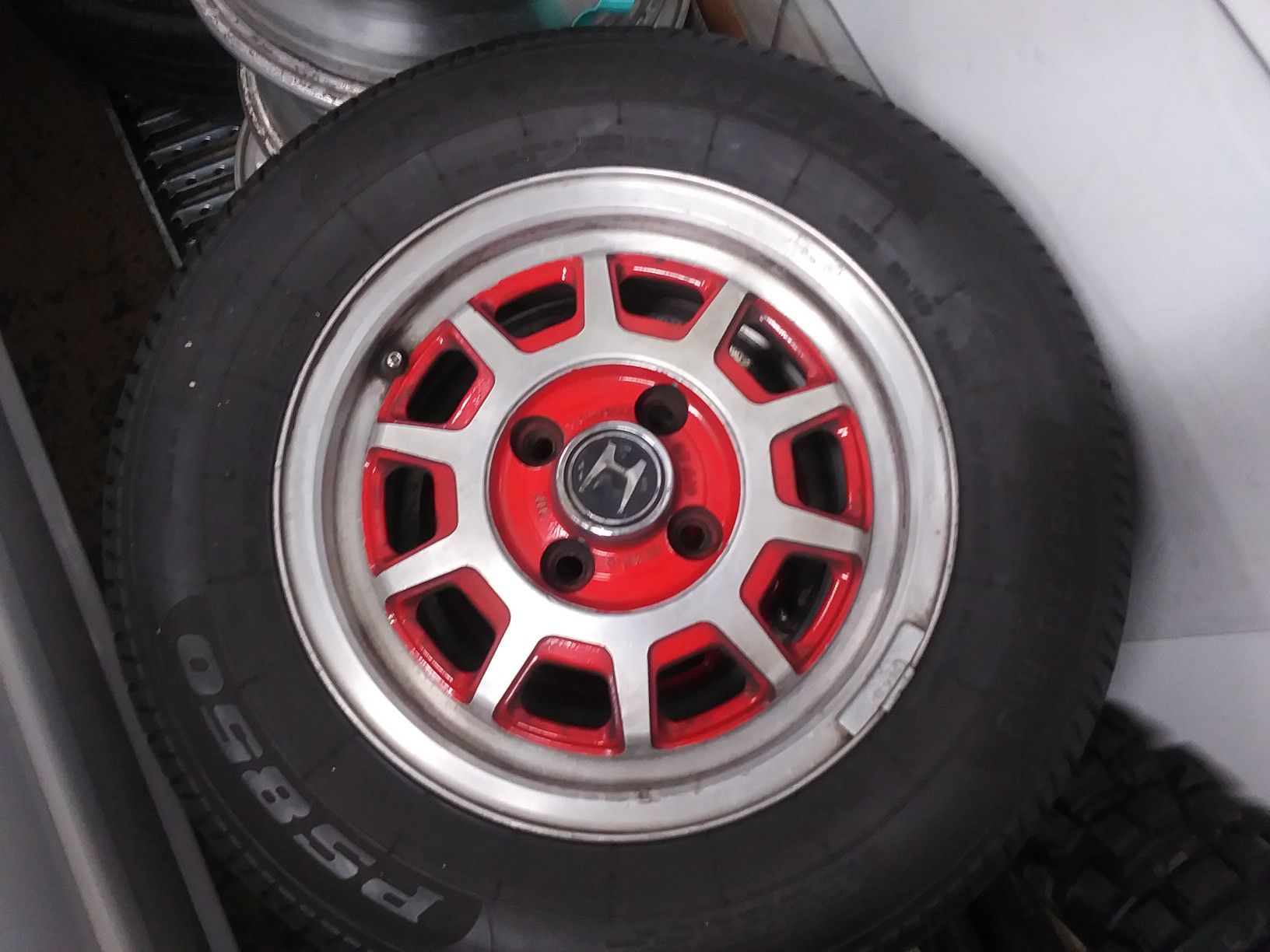 Honda civic 13" OEM alloys w new tires