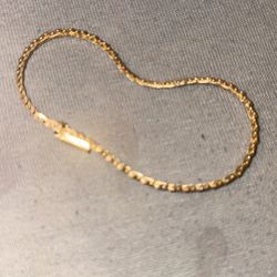 14k Gold Bracelet 5 Grams