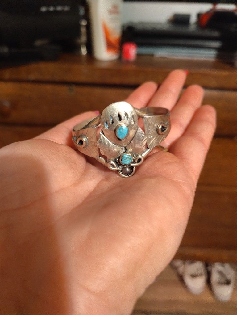 Vintage Navajo Turquoise Bear Paw Cuff Bracelet