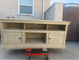 TV stand