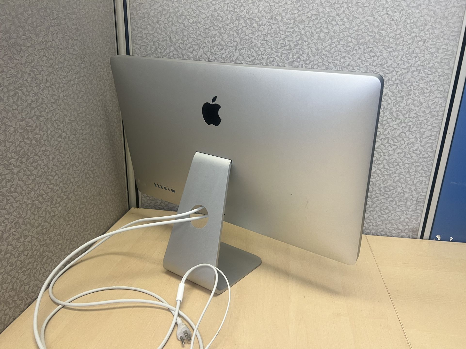 Apple Computer Monitor