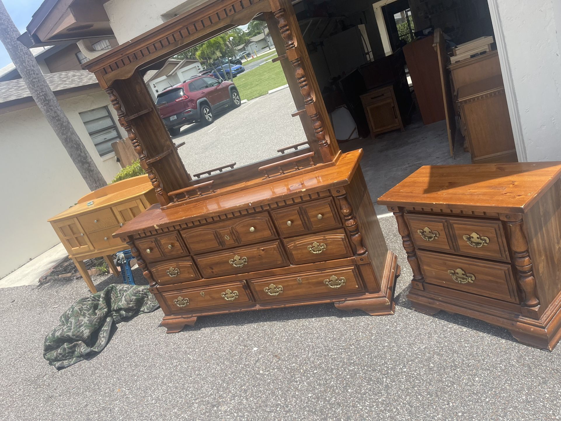 Dresser