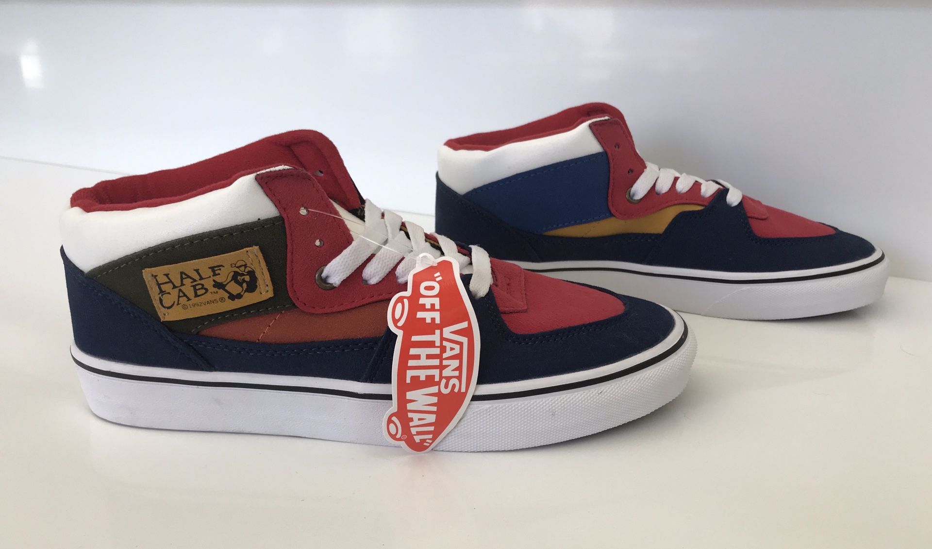 New! Vans Year of the Monkey Half Cab Men 9 Women 10.5 Shoes