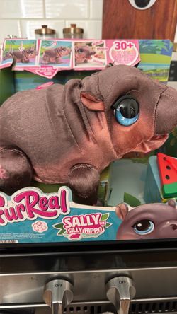 NEW! Fur real Sally Silly Hippo