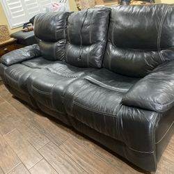 Reclining Vinyl Couches 