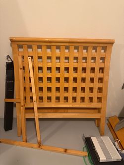 Twin bed frame with box spring
