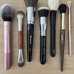 60 Pc Brush Set