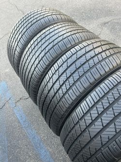Selling Set Of Bridgestone 275/40/19 End 245/45/19