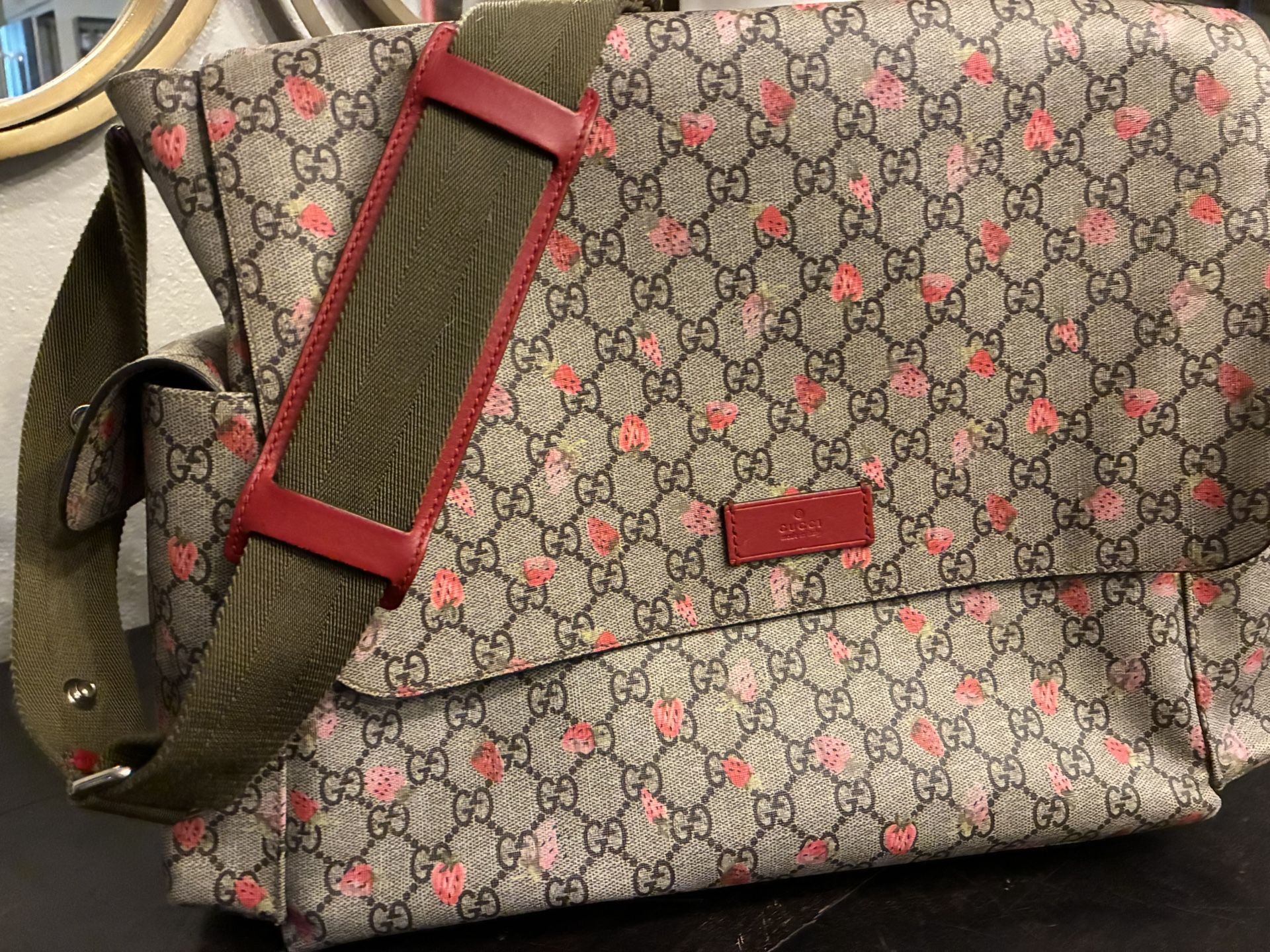 Gucci GG Supreme Strawberry Print Messenger Bag